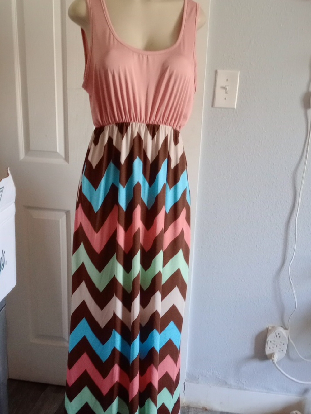 Pink Sleeveless Chevron Maxi Dress with Elastic Waist